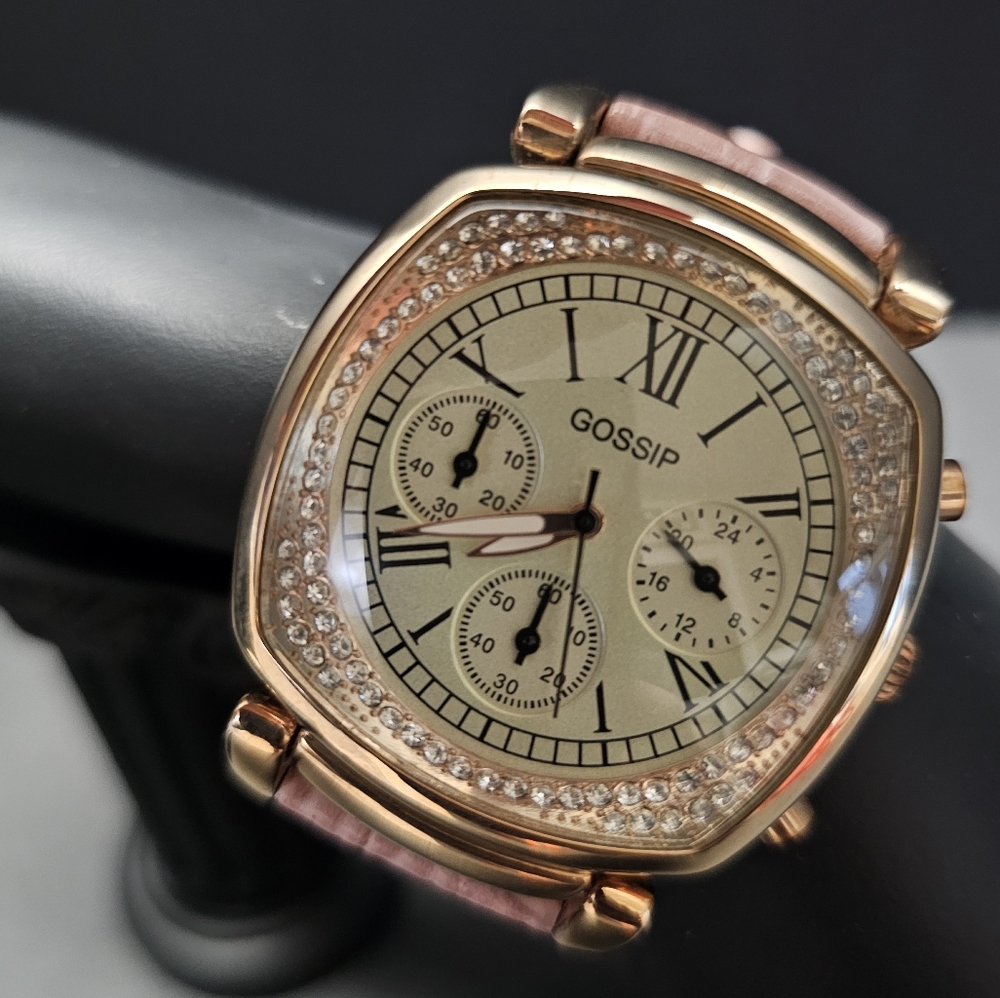 Watch - Picture 5 of 7